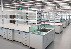 LAB TABLE 설치